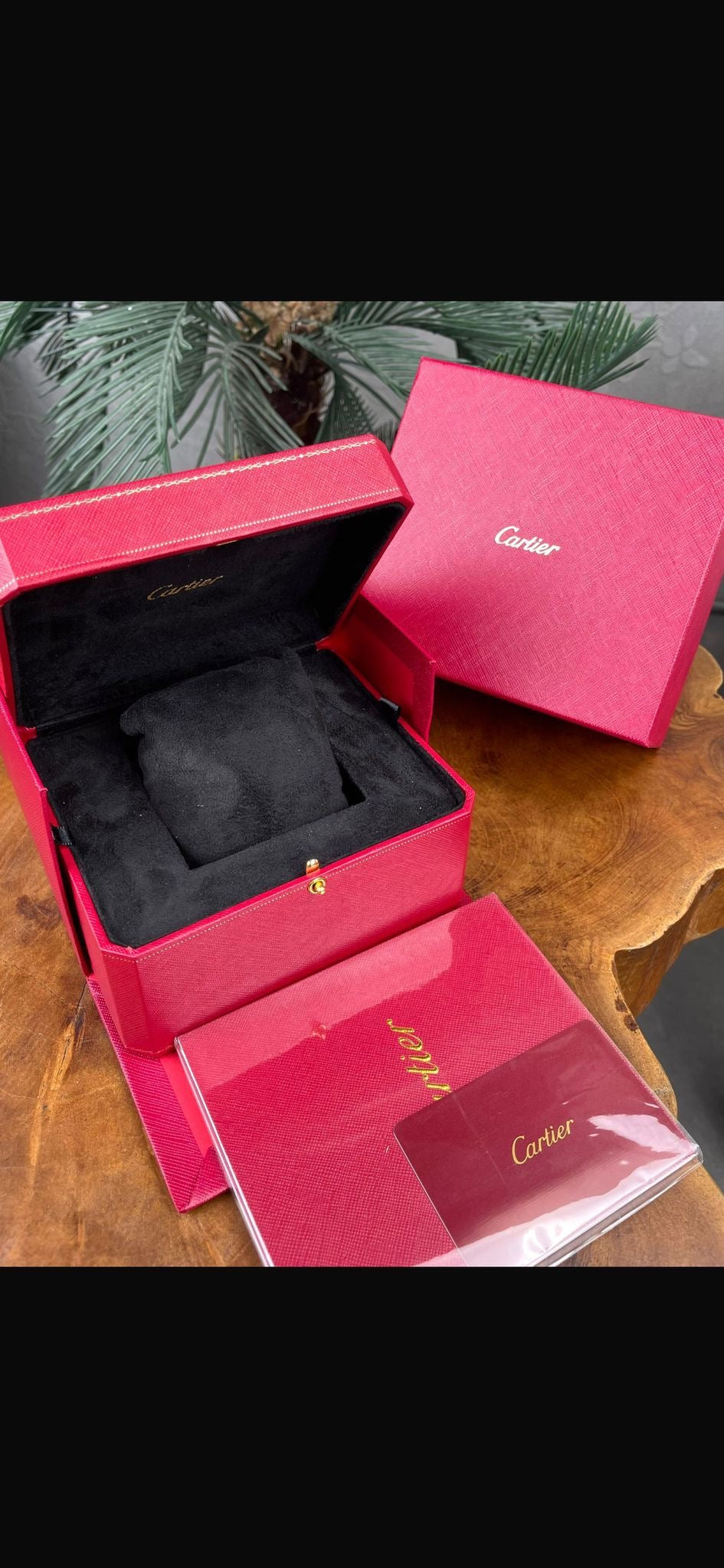 Cartier Kutu